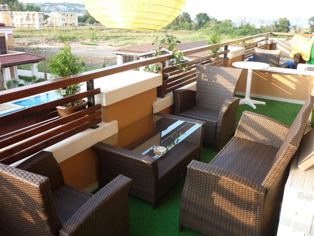 Ganozliev'S Apartments In Kavatsi Area Szozopol Kültér fotó