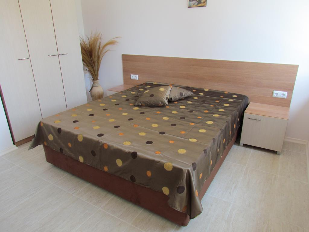 Ganozliev'S Apartments In Kavatsi Area Szozopol Szoba fotó