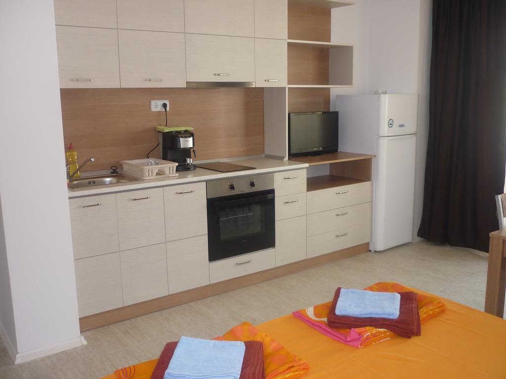 Ganozliev'S Apartments In Kavatsi Area Szozopol Kültér fotó