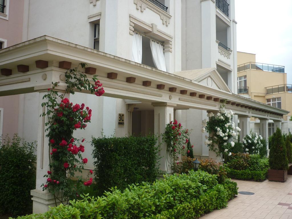 Ganozliev'S Apartments In Kavatsi Area Szozopol Kültér fotó